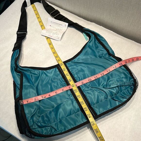 NEW thirty-one Explorista Crossbody Shoulder Purse Stroller Bag Hobo Utility Tra - Picture 12 of 14